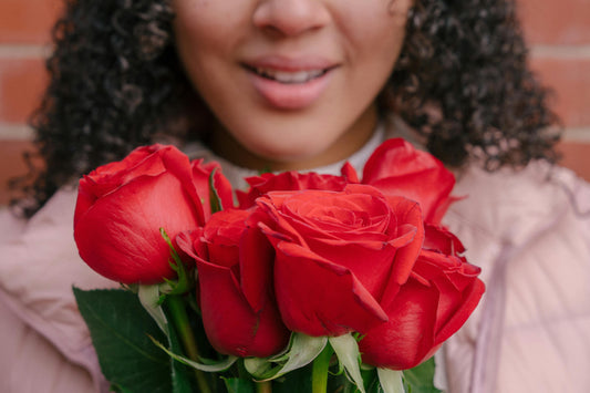 What Different Rose Colours Mean on Valentine’s Day?