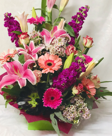 How To Maintain Fresh Flowers In A Vase?
