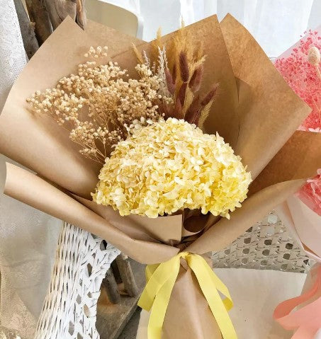 Why Dried Flowers Are A Must-have For Your Big Day? – Find Out!