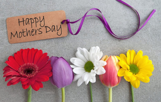 Most Popular Mother’s Day Flowers – Pick Your Mom’s Favourite Flower!