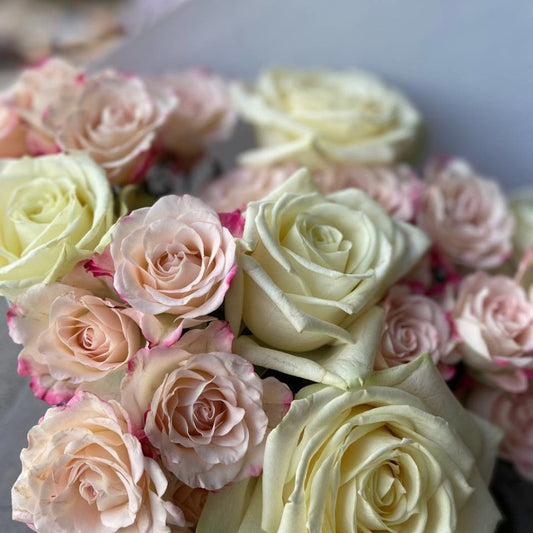 How To Ensure Your Flowers Stay Fresh In Winter?