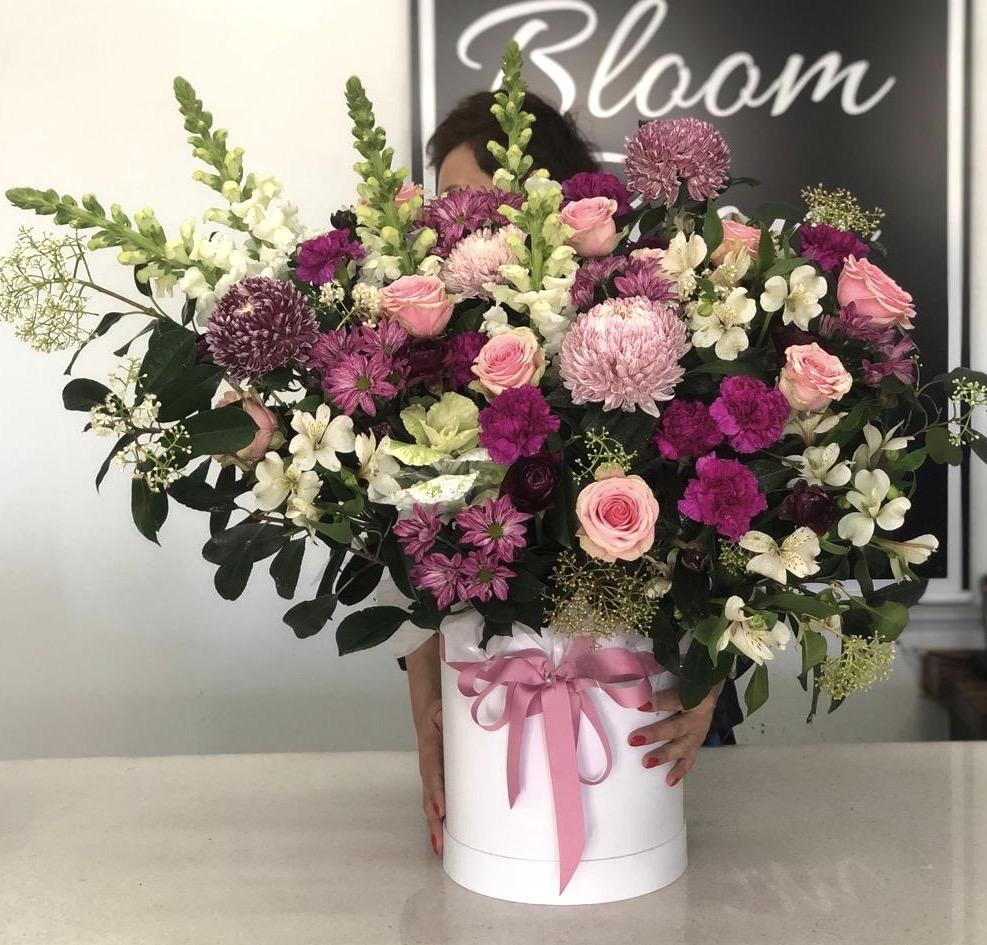 Same Day Flower Delivery - Snap Dragon Dior Box (Extra Large) - Naz Flowers and Gifts