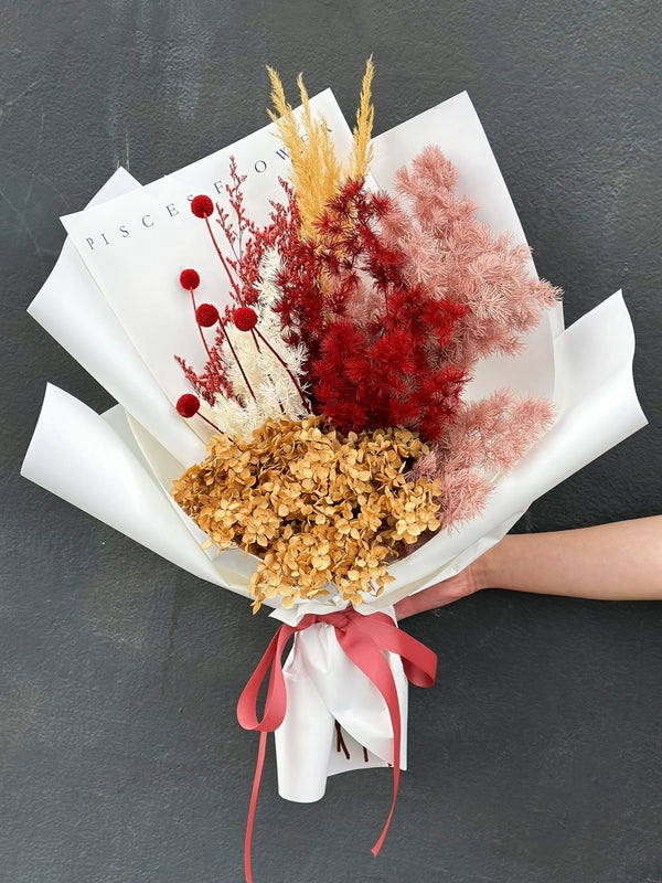 Christmas Red Mini Dried Flowers Bouquet, Mini Bouquet, Dried