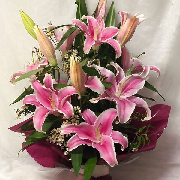 Same Day Flower Delivery - Simply Lilies Box - Naz Flowers and Gifts