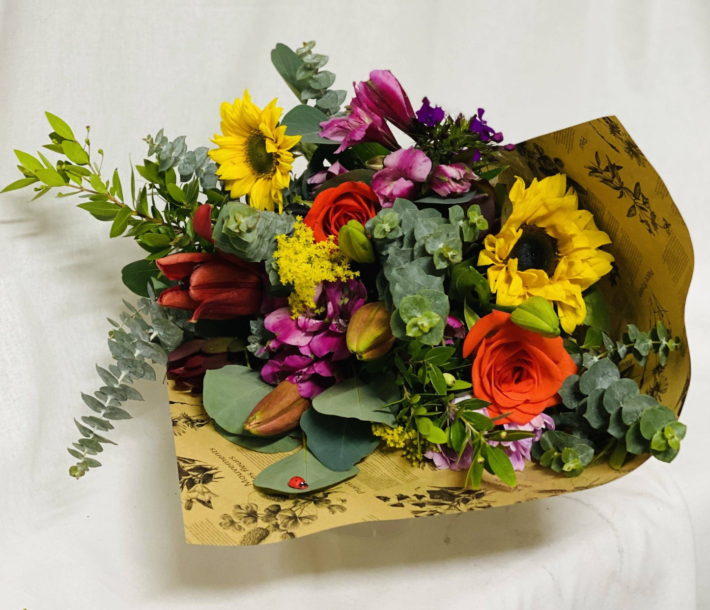 Same Day Flower Delivery - Botanical Blooms - Naz Flowers and Gifts