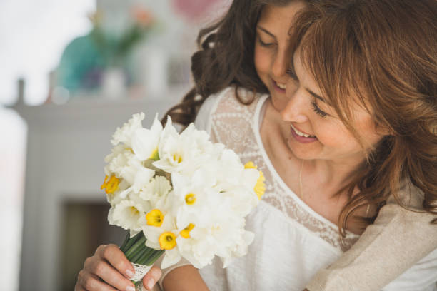 How to Choose the Perfect Mother's Day Flowers for Every Type of Mum