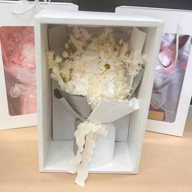  Preserved Bouquet Gift Box - Flower Delivery Melbourne