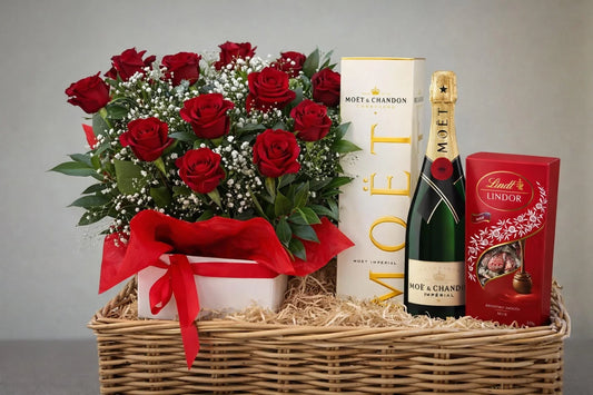 Valentine’s Day Luxury Rose Hamper with Champagne & Chocolates Melbourne Delivery