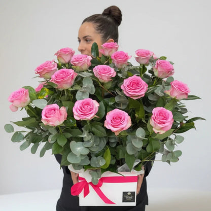  A Lovers Promise Roses Arrangement - Flower Delivery Melbourne