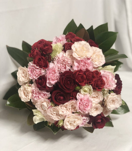 Same Day Flower Delivery - Just Roses &amp; Carnations - Naz Flowers and Gifts