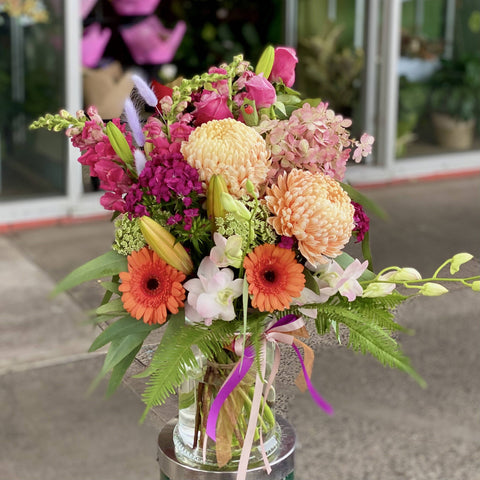 Hip & Happy Blooms Vase